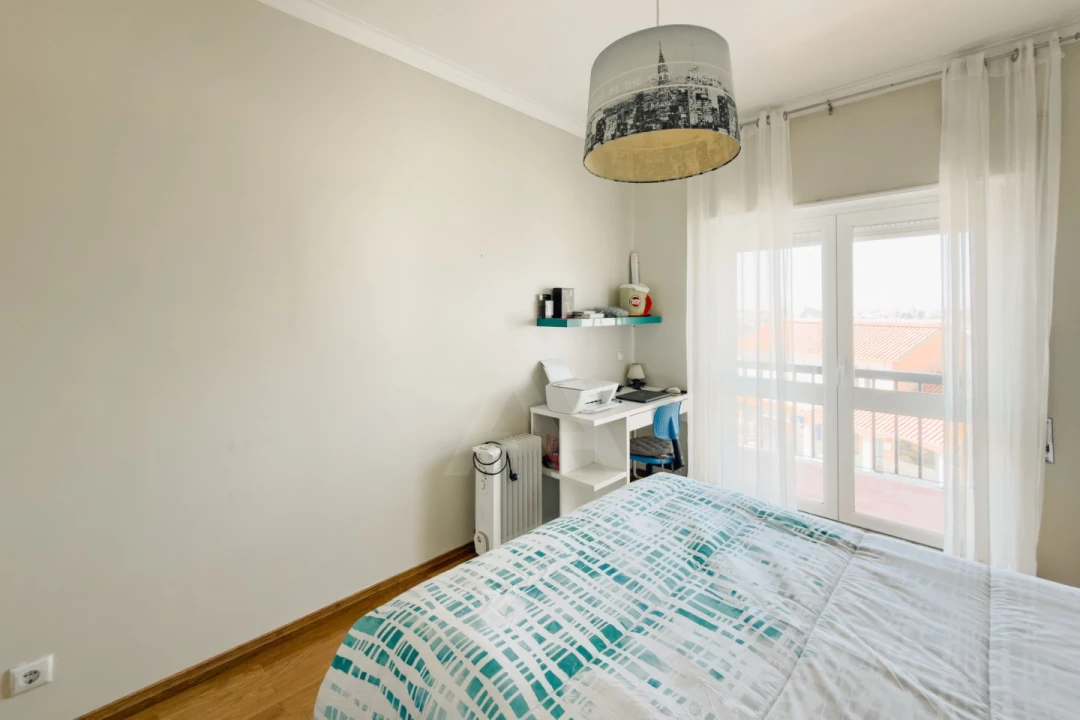 Apartamento T2 para Venda em Alcabideche Foto 16