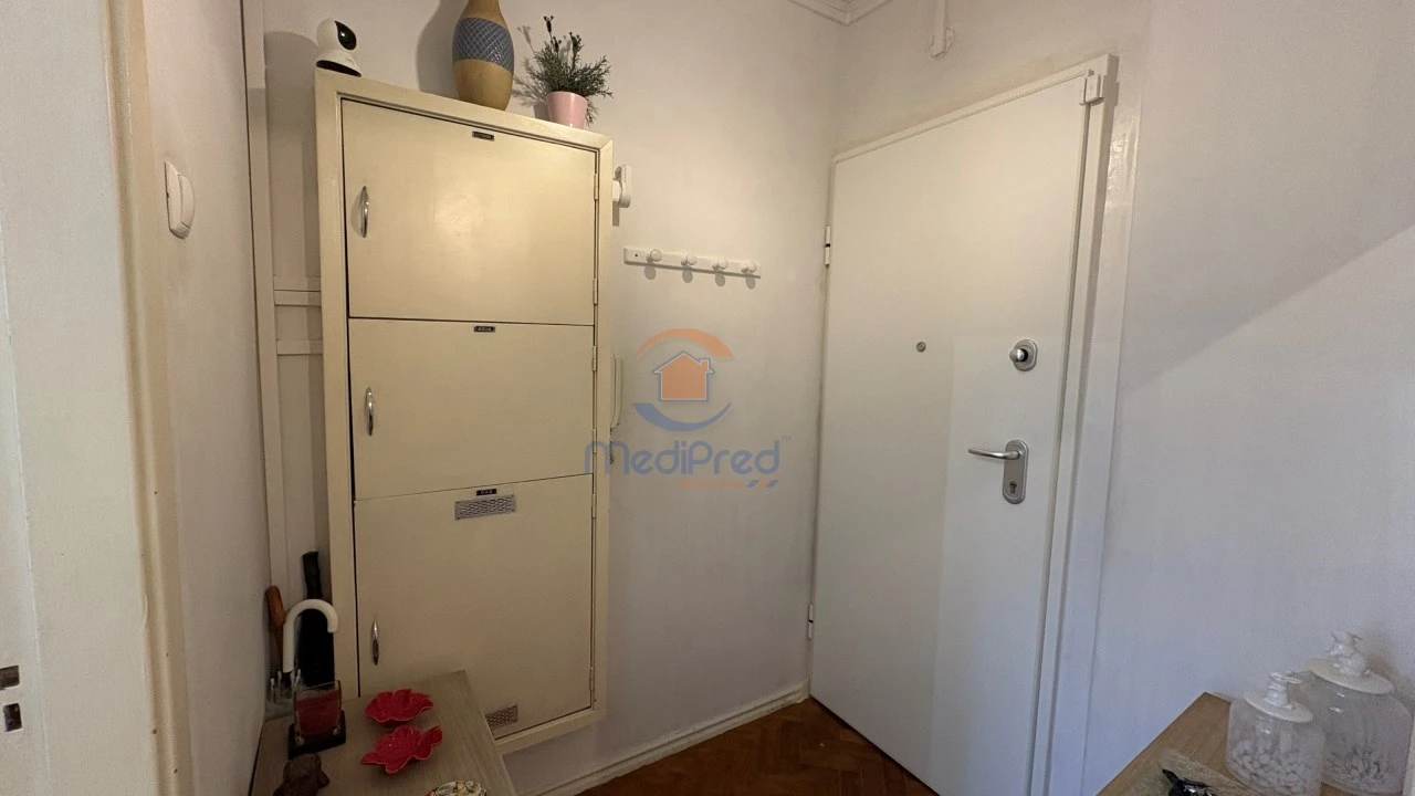 Apartamento T1 para Venda em Arroios Foto 3