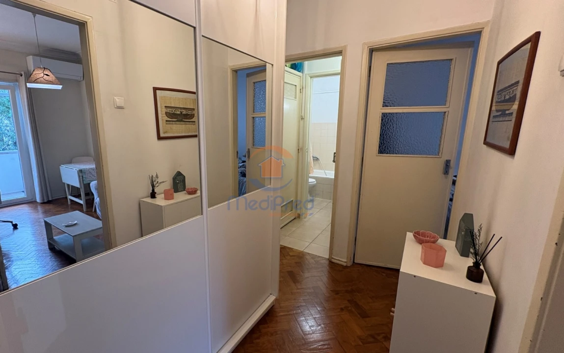 Apartamento T1 para Venda em Arroios Foto 6