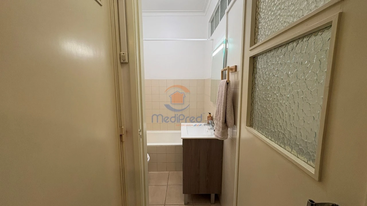 Apartamento T1 para Venda em Arroios Foto 8