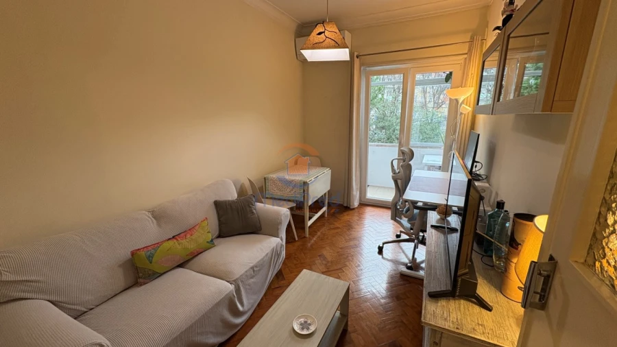 Apartamento T1 para Venda em Arroios Foto 1