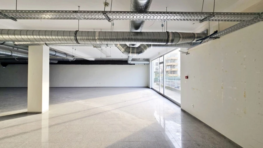 Loja para Venda em Cedofeita, Santo Ildefonso, Sé, Miragaia, São Nicolau e Vitória Foto 11