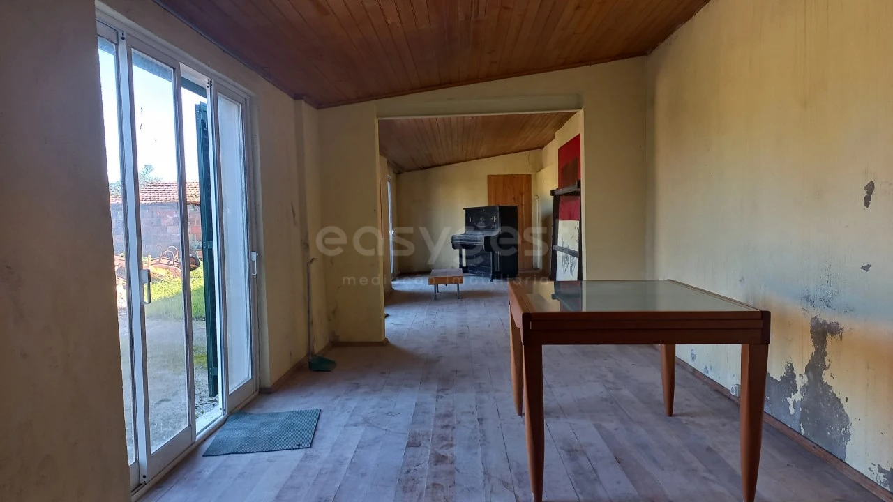 Moradia T3 para Venda em Almoster Foto 14