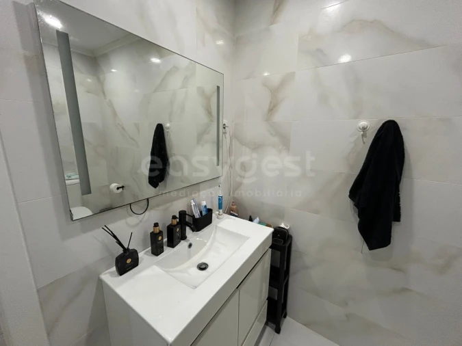 Apartamento T1 para Venda em Baixa da Banheira e Vale da Amoreira Foto 9