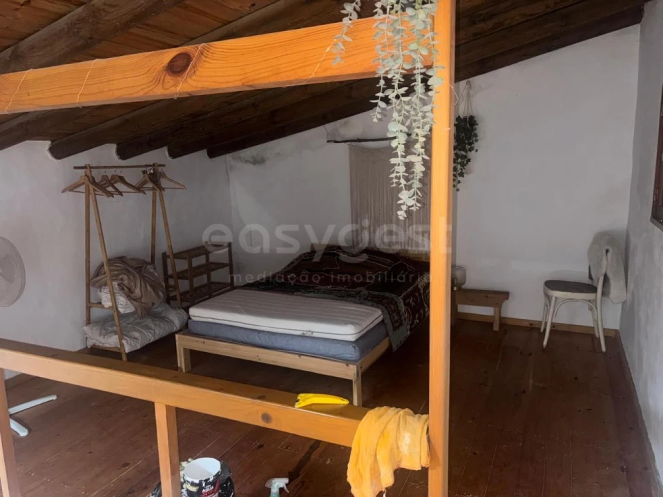 Moradia T2 para Venda em São Barnabe Foto 4