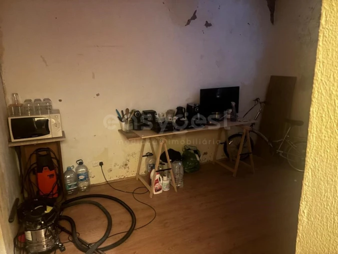 Moradia T2 para Venda em São Barnabe Foto 7