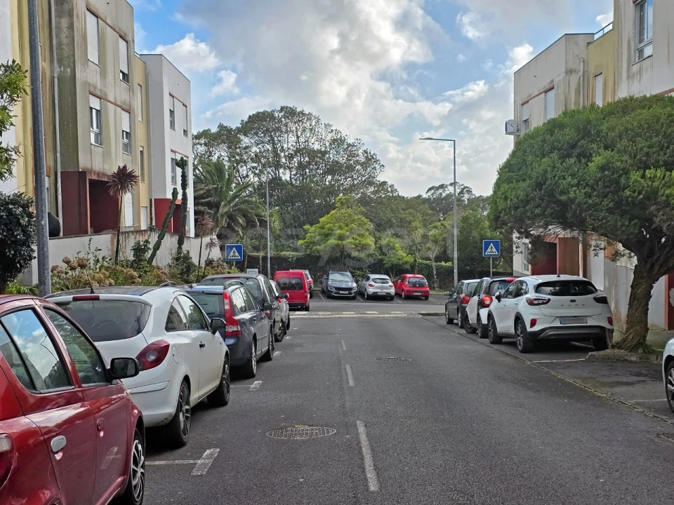 Apartamento T1 para Venda em Rosto do Cão (Livramento) Foto 14