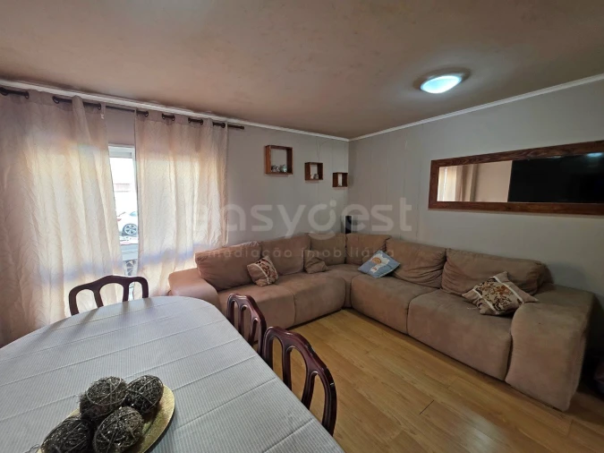 Apartamento T1 para Venda em Rosto do Cão (Livramento)