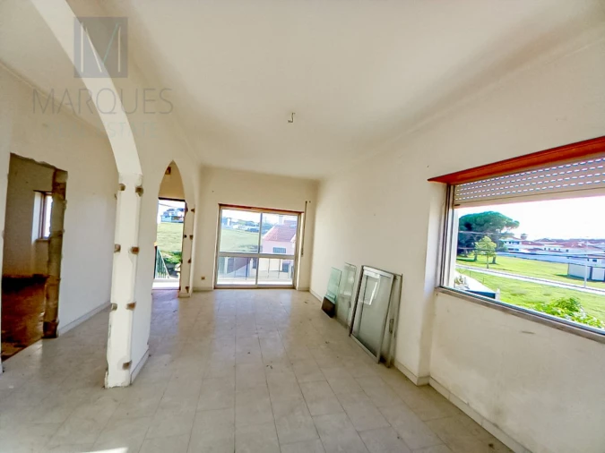 Moradia T2 para Venda em São Francisco Foto 3