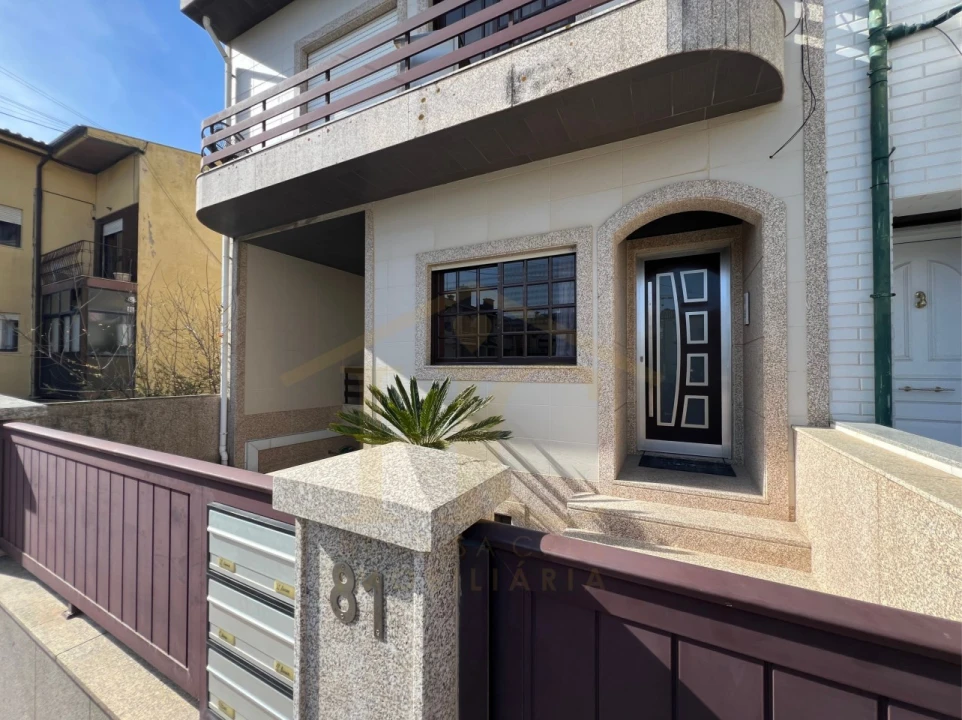 Apartamento T2 para Venda em Vila do Conde Foto 1