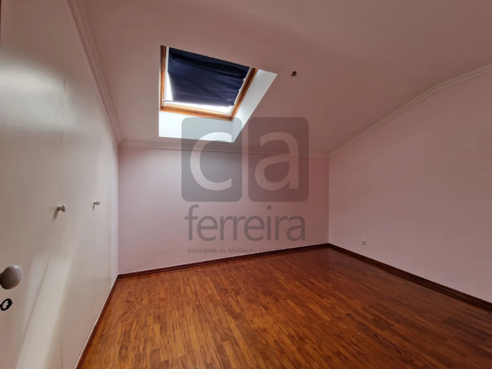 Apartamento T2 para Venda em Alpiarça Foto 15