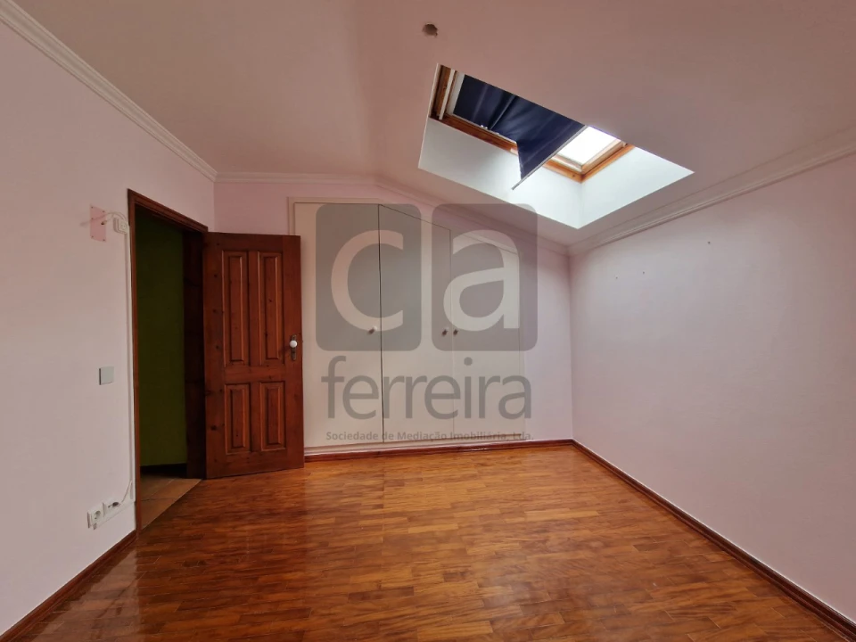 Apartamento T2 para Venda em Alpiarça Foto 16