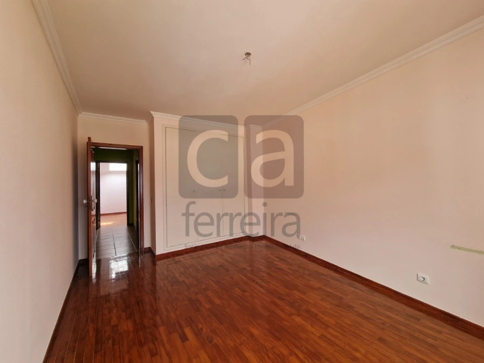 Apartamento T2 para Venda em Alpiarça Foto 18