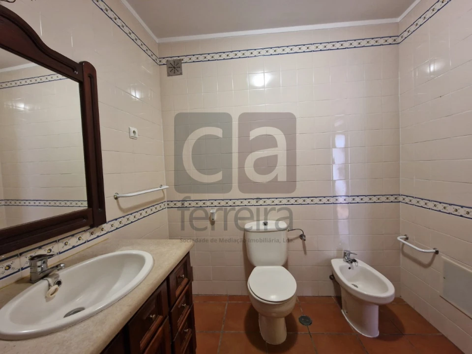 Apartamento T2 para Venda em Alpiarça Foto 22