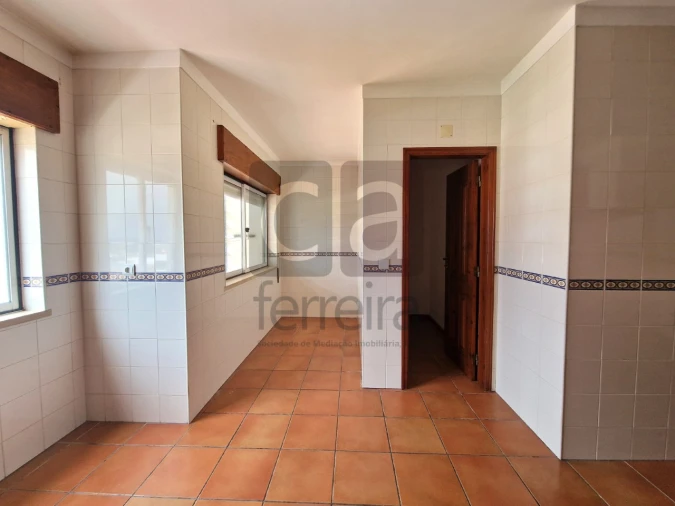 Apartamento T2 para Venda em Alpiarça Foto 3
