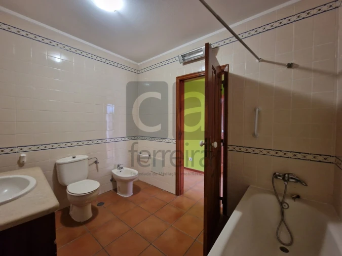 Apartamento T2 para Venda em Alpiarça Foto 23
