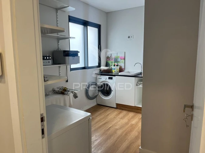 Moradia T3 para Venda em Funchal (São Pedro) Foto 9