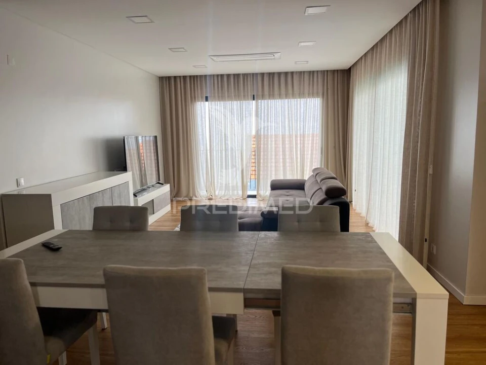 Moradia T3 para Venda em Funchal (São Pedro) Foto 6