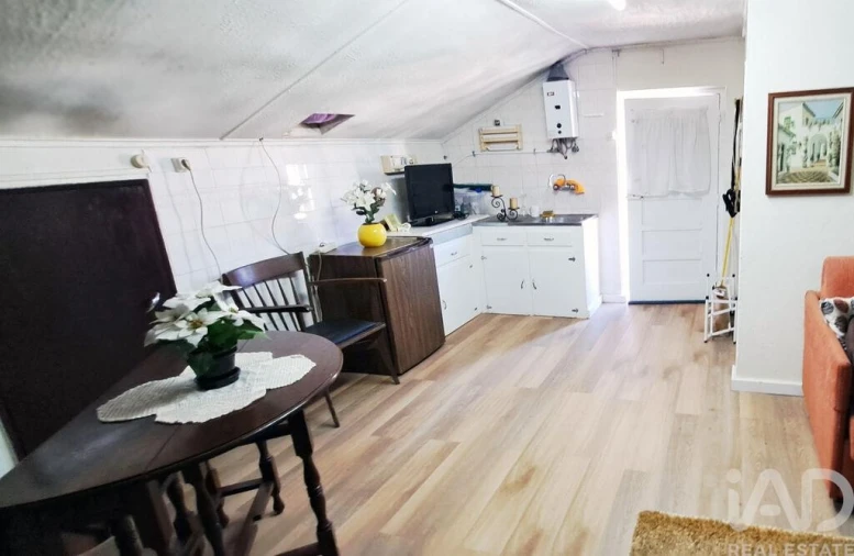 Moradia T2 para Venda em Silveira Foto 26