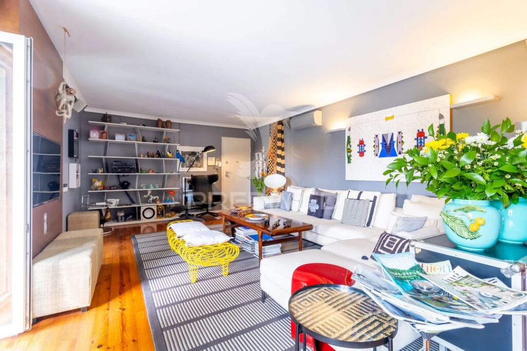 Apartamento T2 para Venda em Santa Maria Maior Foto 2