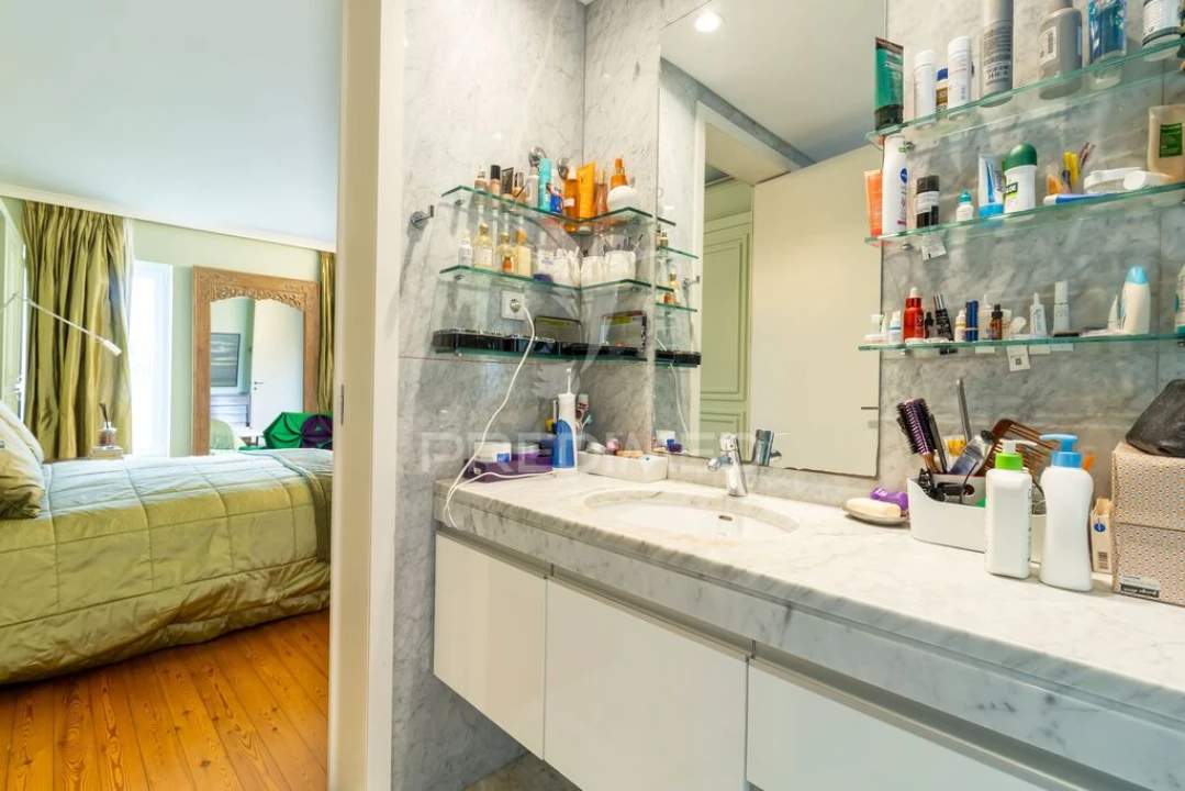 Apartamento T2 para Venda em Santa Maria Maior Foto 7