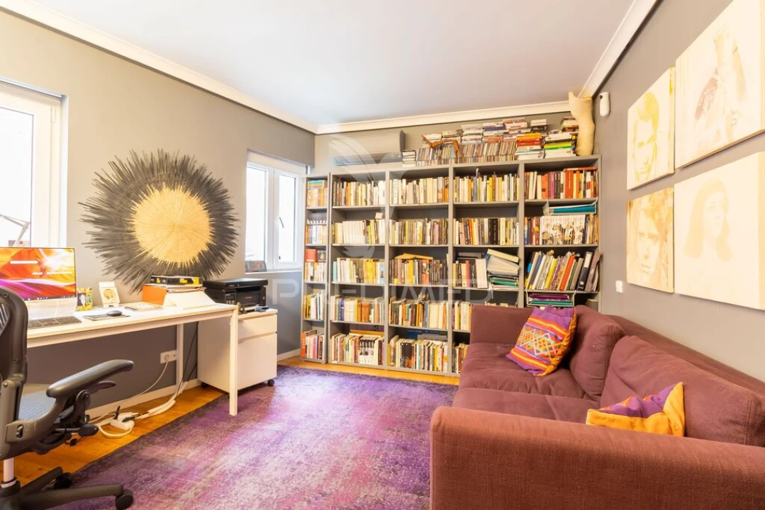 Apartamento T2 para Venda em Santa Maria Maior Foto 9