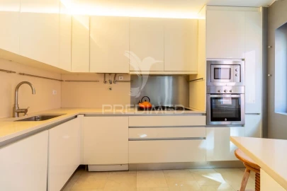 Apartamento T2 para Venda em Santa Maria Maior