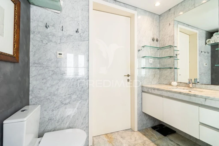 Apartamento T2 para Venda em Santa Maria Maior Foto 13