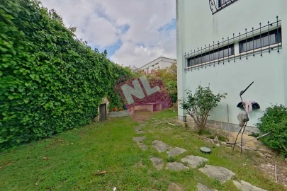 Moradia T4 para Venda em Olivais