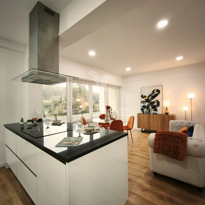 Apartamento T3 para Venda em Benfica Foto 6