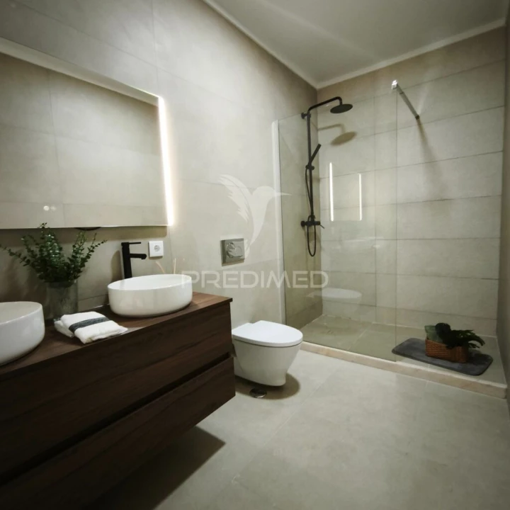 Apartamento T3 para Venda em Benfica Foto 18