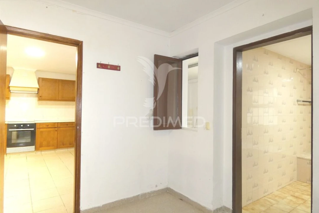 Moradia T2 para Venda em Muge Foto 18