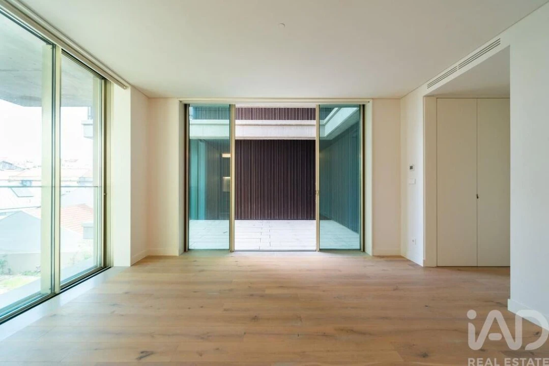 Apartamento T2 para Venda em São Vicente Foto 9