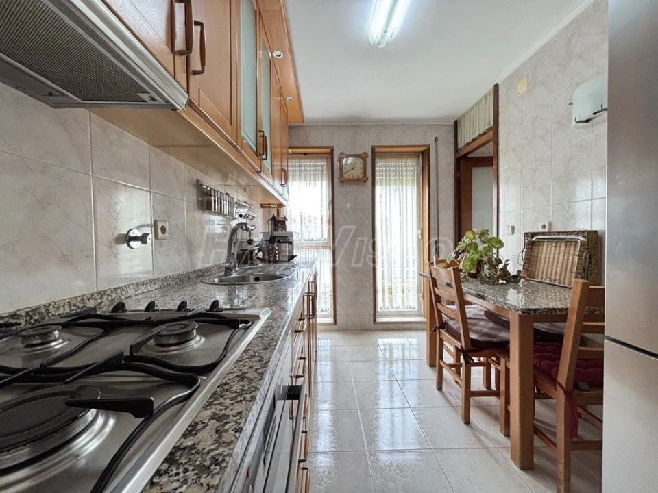 Apartamento T4 para Venda em Ermesinde Foto 5