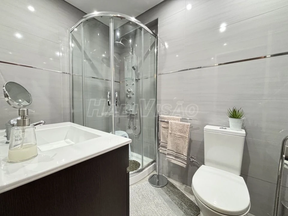 Apartamento T4 para Venda em Ermesinde Foto 12