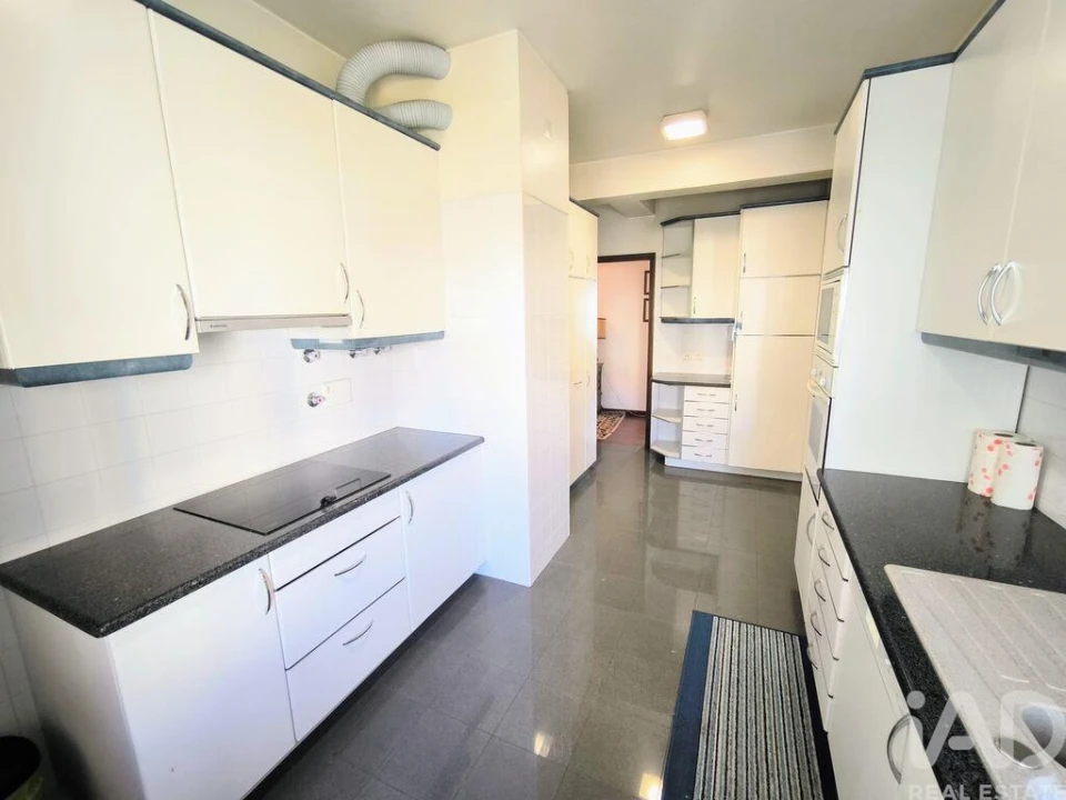 Apartamento T4 para Arrendamento em Belém Foto 26