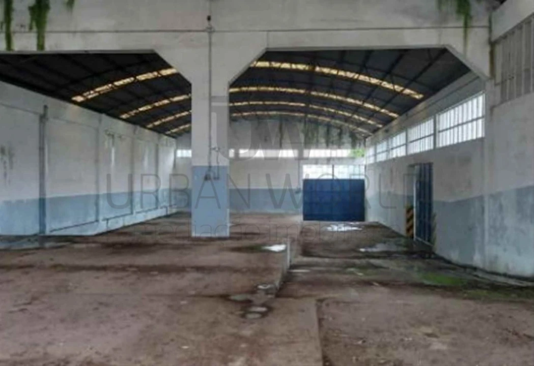 Armazém para Venda em Santa Maria de Lamas Foto 3