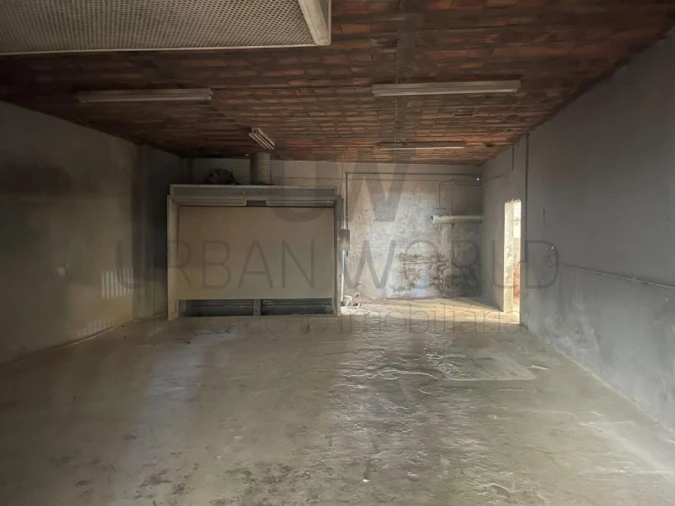 Armazém para Venda em Amiais de Baixo Foto 22