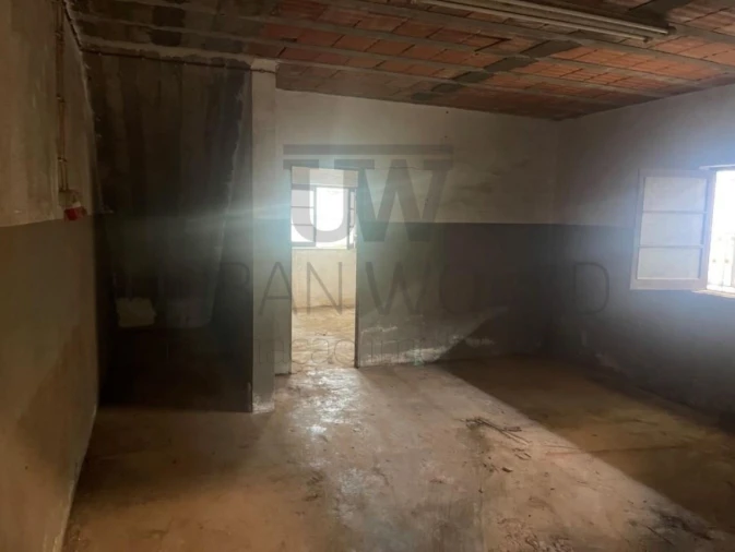 Armazém para Venda em Amiais de Baixo Foto 29