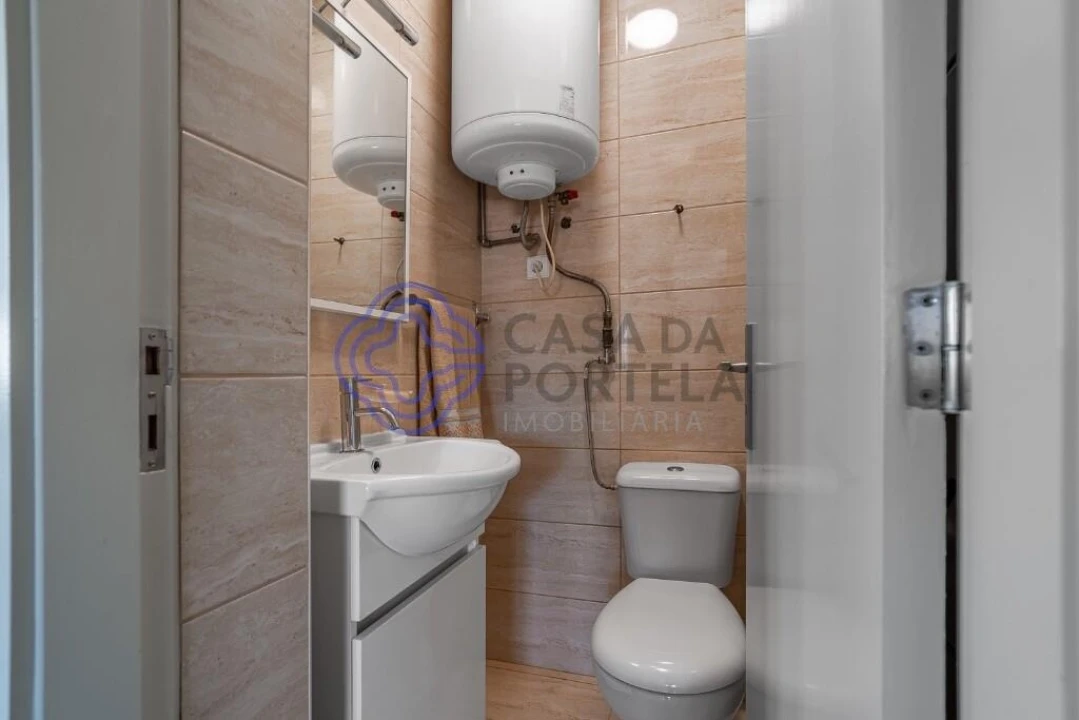 Apartamento T2 para Venda em Paranhos Foto 4