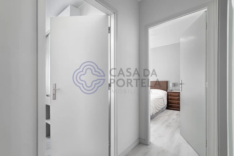 Apartamento T2 para Venda em Paranhos Foto 9