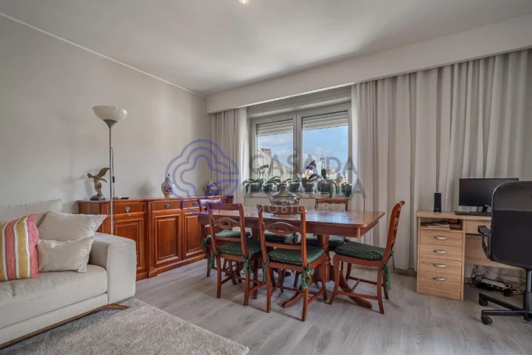 Apartamento T2 para Venda em Paranhos Foto 5