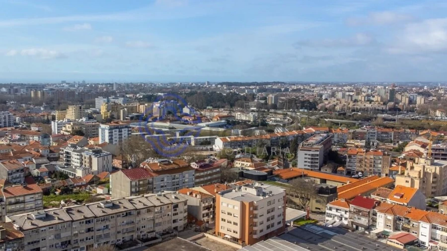 Apartamento T2 para Venda em Paranhos Foto 21