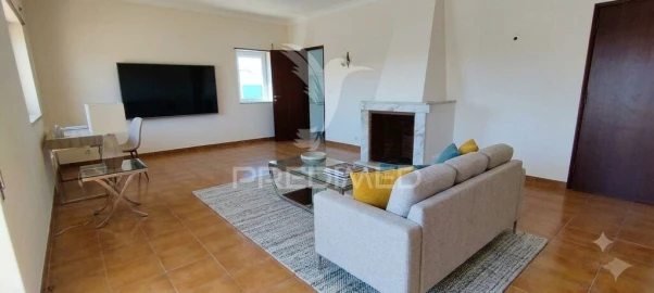 Moradia T2 para Venda em Arruda dos Vinhos