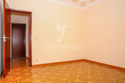 Moradia T2 para Venda em Arruda dos Vinhos