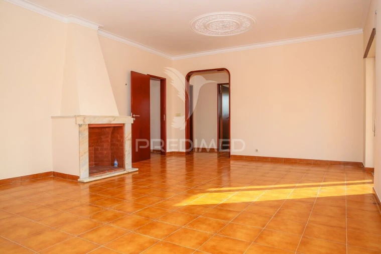 Moradia T2 para Venda em Arruda dos Vinhos Foto 6