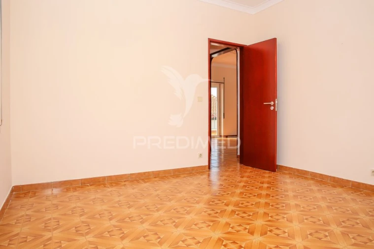 Moradia T2 para Venda em Arruda dos Vinhos Foto 11