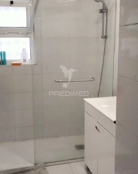 Apartamento T2 para Venda em Albufeira e Olhos de Água