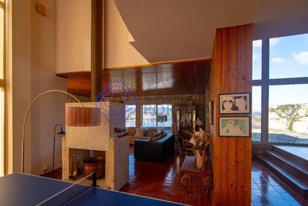 Moradia T7 para Venda em Gondarem Foto 38