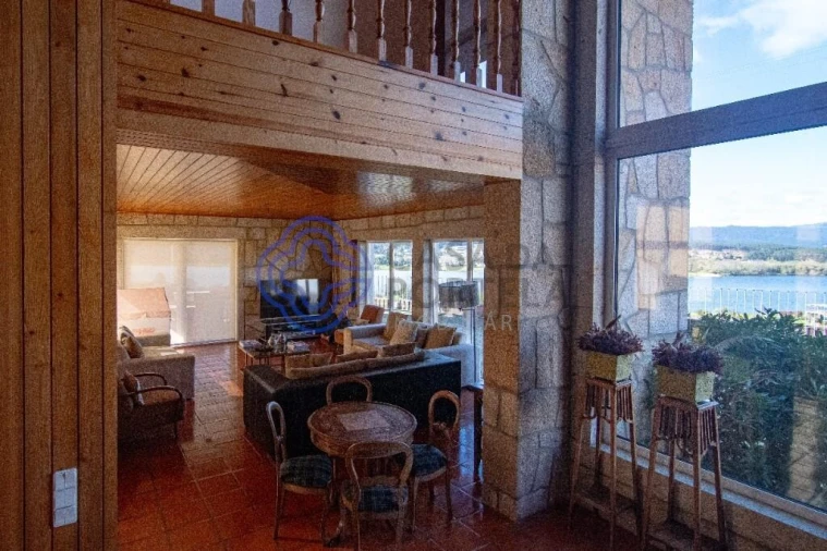 Moradia T7 para Venda em Gondarem Foto 41